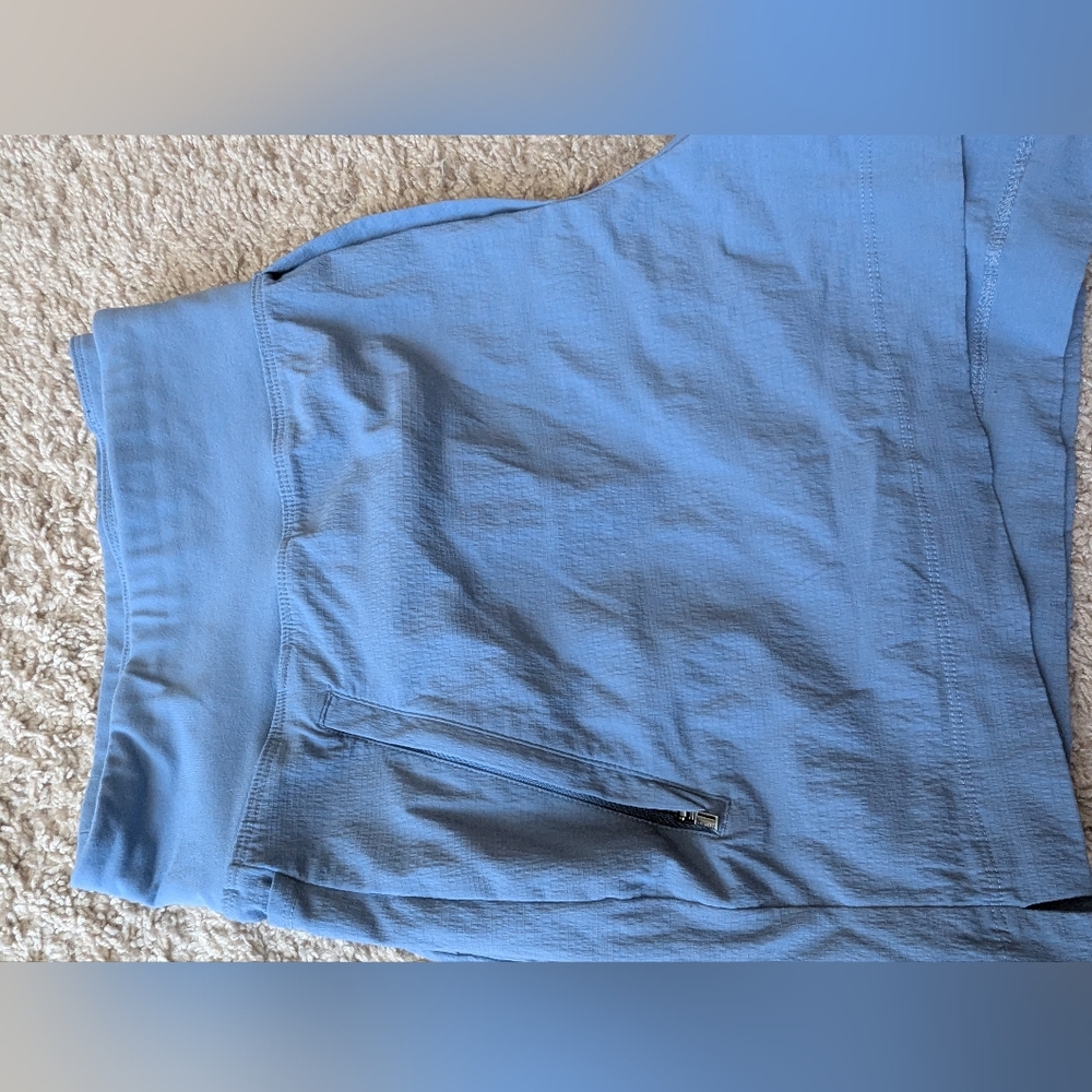 Athleta Blue Trekker Shorts